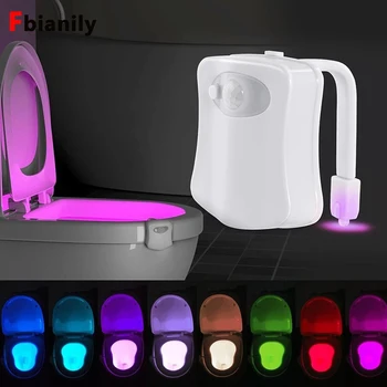 8 צבע תאורת רקע על האסלה WC אסלה מושב אורות עם חיישן תנועה חכם שירותים שירותים מנורת לילה LED השירותים אור
